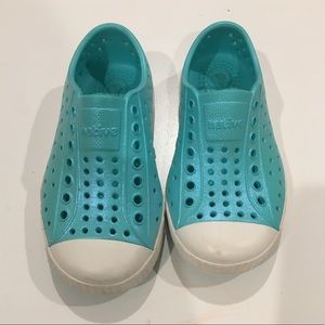 Native Jefferson kids slip ons